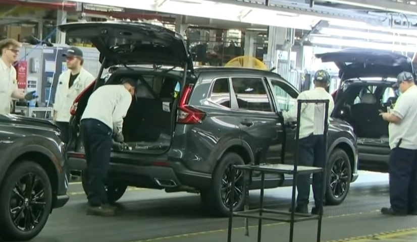 Trump's new tariff drama: Earthquake in car market, global leaders angry|