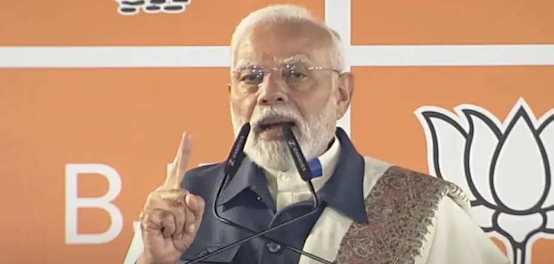 Will PM Modi retire in September? Devendra Fadnavis' sharp answer!|